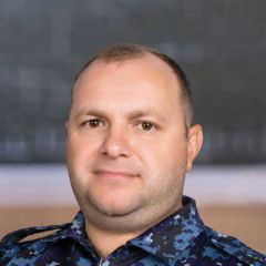 Тарасов Роман